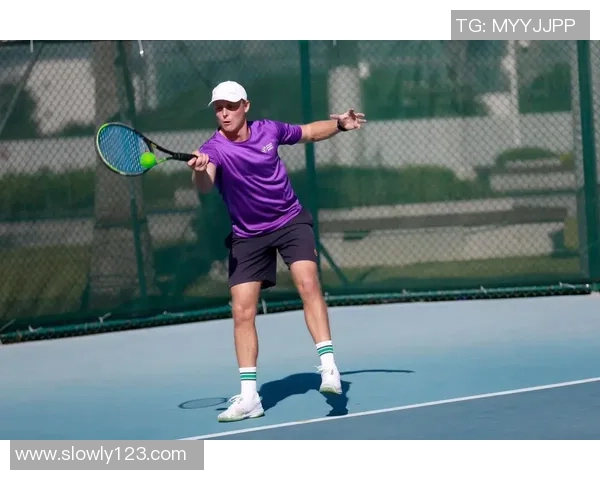 深圳与广州网球队对决赛后分析节奏变化与战术执行