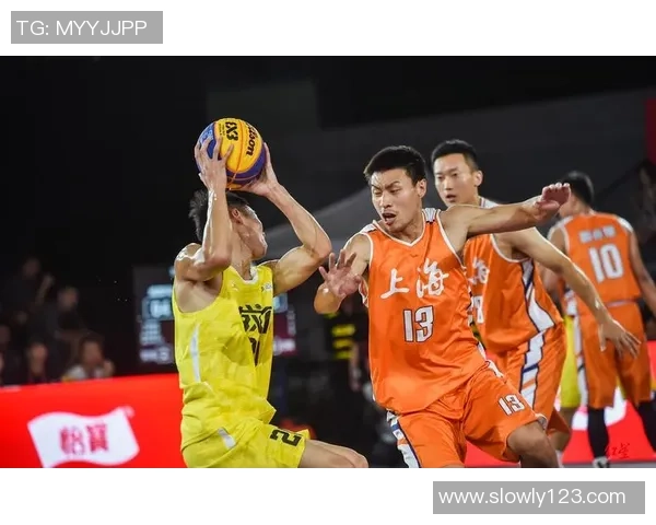 成都篮球队的阵地战解析与战术深度探讨